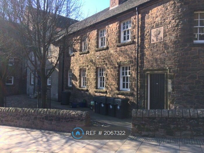 2 Bedroom Flat To Rent In Bow Street, Stirling, FK8