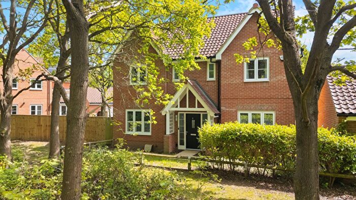 4 Bedroom Detached House For Sale In The Copse, Martlesham, Woodbridge, IP12