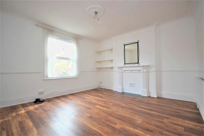 1 Bedroom Flat To Rent In Ravensbourne Road, Bromley, BR1