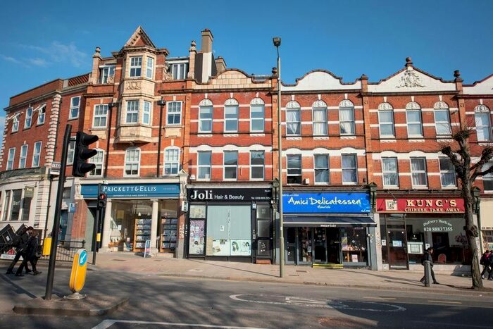 Studio To Rent In High Road, East Finchley, N2