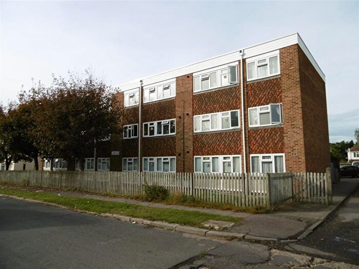 1 Bedroom Flat To Rent In Claremont Street, Herne Bay, CT6