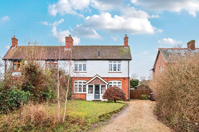 4 Bedroom Semi-Detached House For Sale In High Street, Manton, SN8