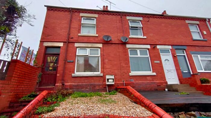 2 Bedroom End Of Terrace House For Sale In Fennant Road, Ponciau, Wrexham, LL14