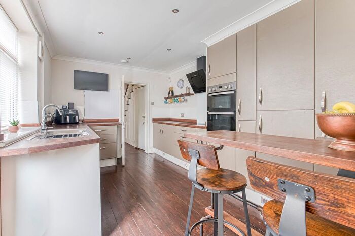 4 Bedroom Terraced House For Sale In Walpole Road, Great Yarmouth, NR30