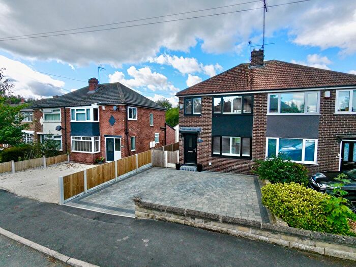 3 Bedroom Semi-Detached House For Sale In Tan House Lane, Ackworth, Pontefract, West Yorkshire, WF7