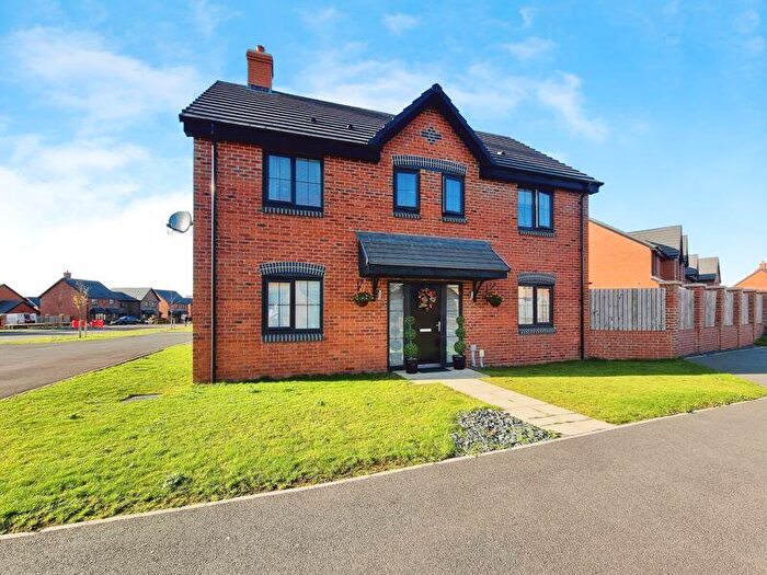 4 Bedroom Detached House For Sale In Peregrine Way, Abbey Heights, NE15