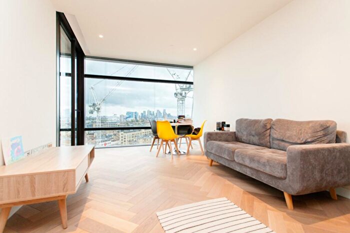 1 Bedroom Flat To Rent In Principal Tower, Principal Place, EC2A