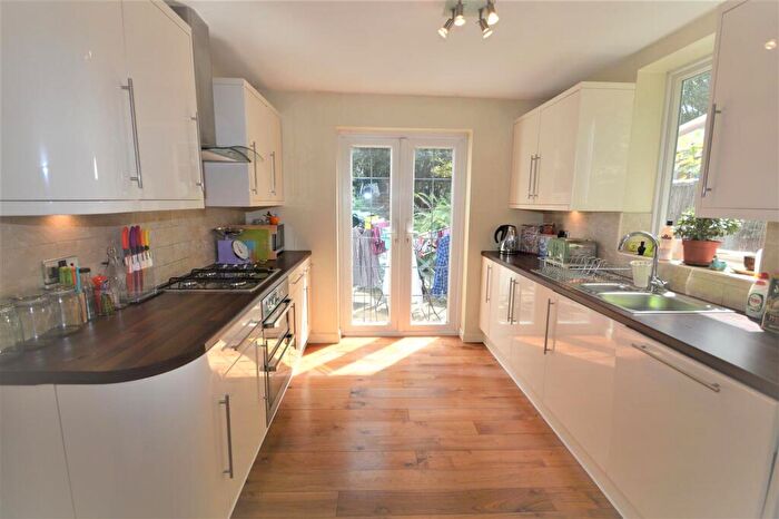 4 Bedroom Property To Rent In Harlesden Road, Romford, RM3