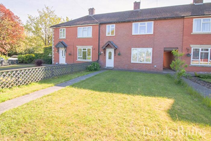 4 Bedroom Terraced House For Sale In Thamesdale, Whitby, Ellesmere Port, Cheshire, CH65
