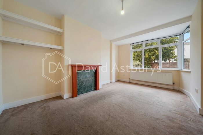 3 Bedroom Terraced House To Rent In Sherringham Avenue, Tottenham, London, N17