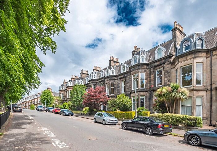 2 Bedroom Flat For Sale In / Magdala Crescent, West End, Edinburgh, EH12