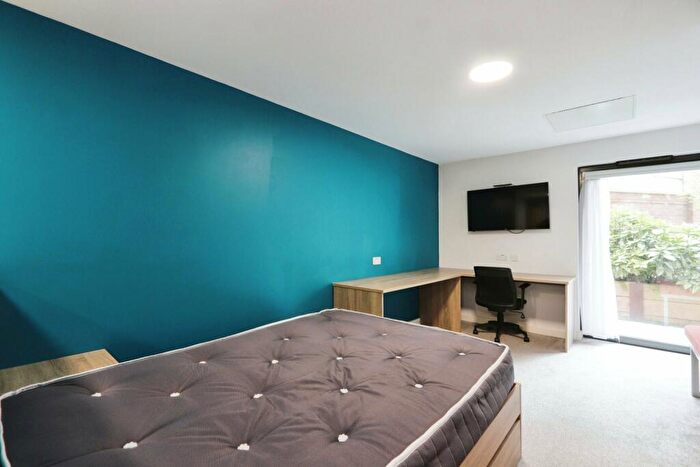 1 Bedroom Apartment To Rent In Allen Street, Sheffield, South Yorkshire, S3