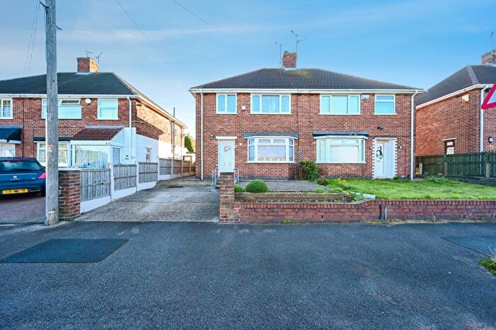 3 Bedroom Semi Detached House For Sale In Central Avenue, Kirkby-in-Ashfield, Nottingham, Nottinghamshire, NG17