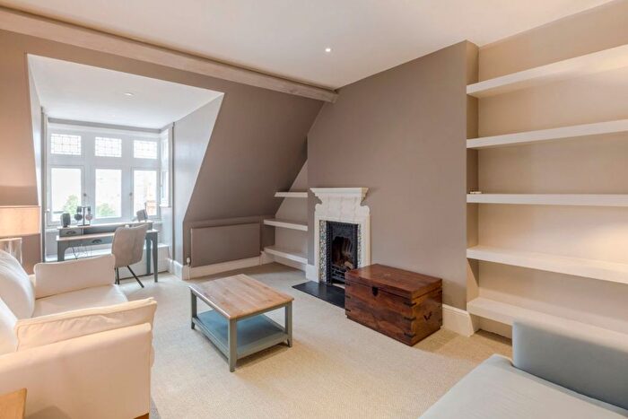 1 Bedroom Flat To Rent In Mount Street, London, W1K