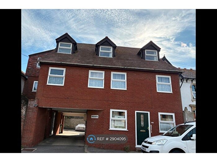 2 Bedroom Flat To Rent In Stade St, Hythe, CT21