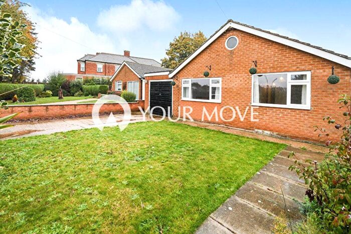 2 Bedroom Bungalow To Rent In Hilltop Close, Eagle, Lincoln, Lincolnshire, LN6