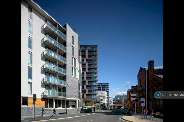 2 Bedroom Flat To Rent In Block Spectrum, Salford, M3