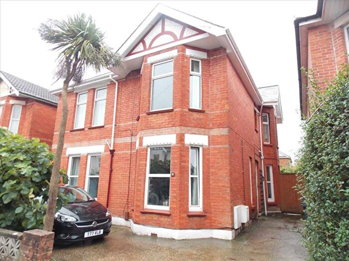 3 Bedroom Apartment To Rent In Gerald Road, Charminster, Charminster, BH3