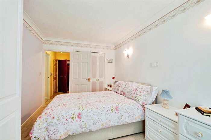 1 Bedroom Apartment For Sale In Homecorfe House, Broadstone, BH18