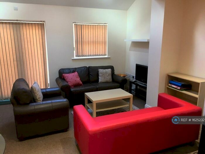 6 Bedroom Terraced House To Rent In Gordon Street, Leamington Spa, CV31