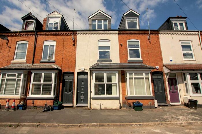 5 Bedroom House To Rent In Daisy Road, Birmingham, B16