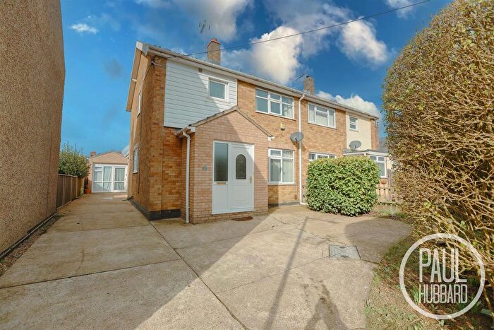 3 Bedroom Semi Detached House For Sale In Moyes Road, Oulton Broad, NR32