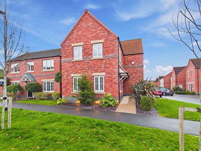 4 Bedroom Detached House For Sale In Kingfisher Way, Ollerton, NG22