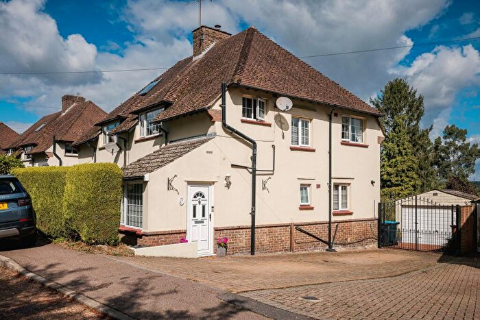 3 Bedroom Semi-Detached House For Sale In Castle Street, Bletchingley, RH1