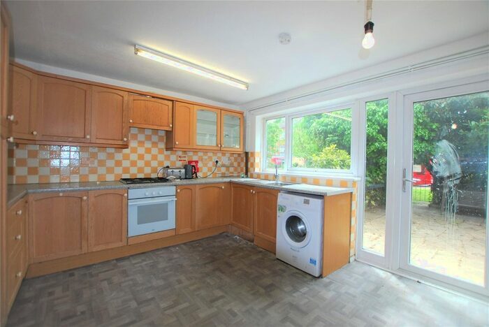 4 Bedroom Terraced House To Rent In Cade House, Tulse Hill, London, SW2