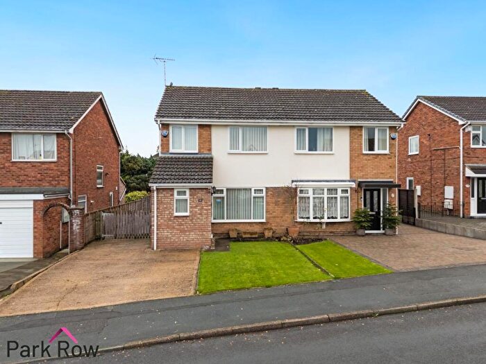 3 Bedroom Semi Detached House For Sale In Eversley Court, Sherburn In Elmet, Leeds, LS25