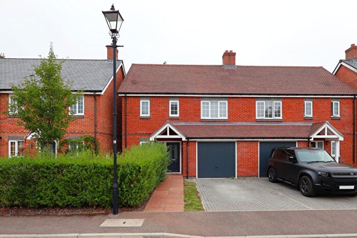 3 Bedroom Semi-Detached House For Sale In Deerleap Lane, Rowlands Castle, PO9