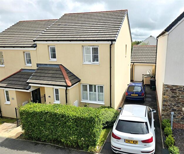 3 Bedroom Semi Detached House For Sale In Buzzard Rise, St. Anns Chapel, Gunnislake, PL18