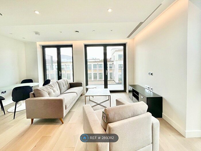 2 Bedroom Flat To Rent In Opus House, London, WC1X