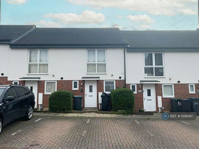 2 Bedroom Terraced House To Rent In Nursery Grove, Gravesend, DA11