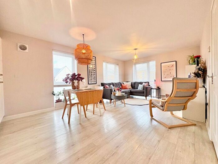 2 Bedroom Flat For Sale In Fen Street, Brooklands, MK10