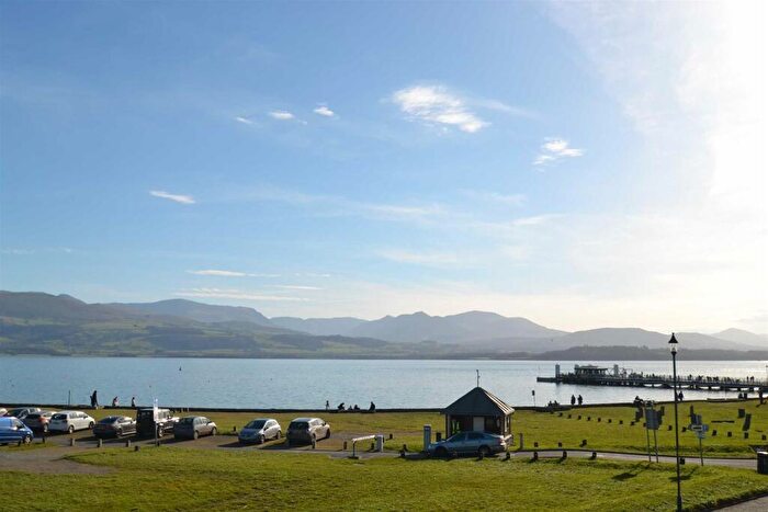 6 Bedroom Town House For Sale In Victoria Terrace, Beaumaris, LL58