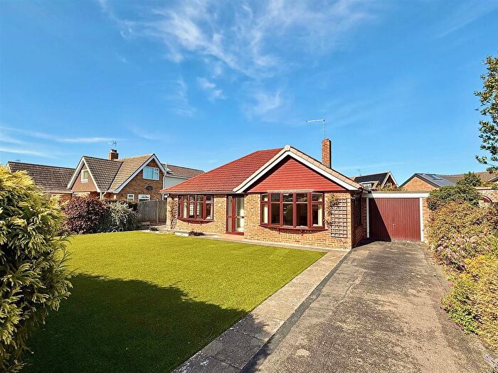 3 Bedroom Detached Bungalow For Sale In Leathway, Ormesby, NR29