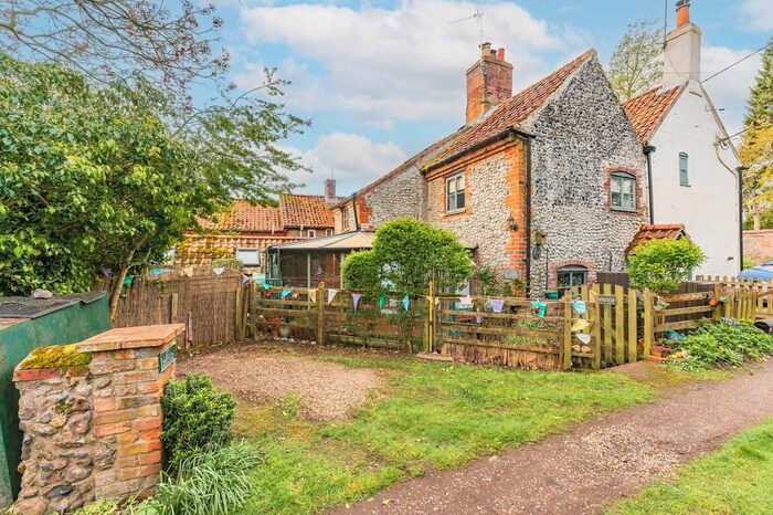 2 Bedroom Semi-Detached House For Sale In The Street, Thornage, Holt, NR25