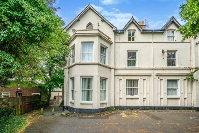 1 Bedroom Flat For Sale In Grosvenor Court, Queens Drive, Wavertree, Liverpool, L15