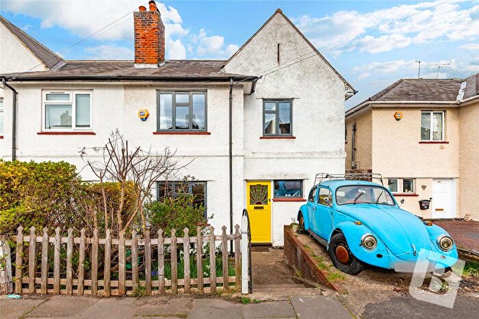 3 Bedroom Semi Detached House For Sale In Hall Road, Chadwell Heath, Romford, RM6