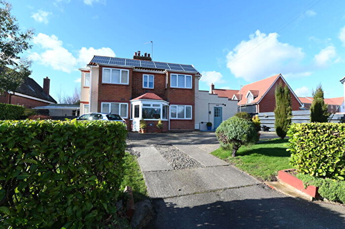 5 Bedroom Detached House For Sale In Framlingham, Suffolk, IP13