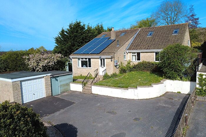 4 Bedroom Detached Bungalow For Sale In Church Hill, Buckhorn Weston, Gillingham, SP8