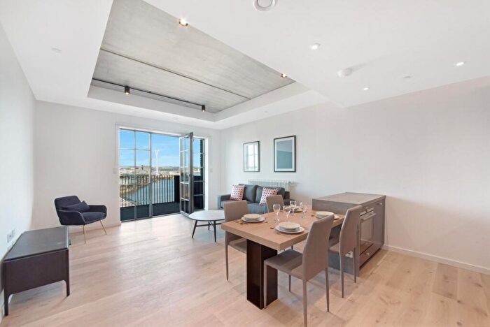 1 Bedroom Apartment To Rent In Serapis House, Goodluck Hope, London, E14