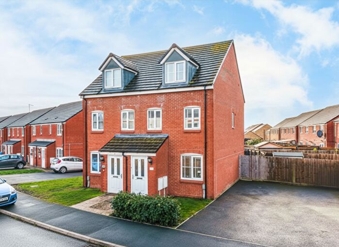 3 Bedroom Semi Detached House For Sale In Speight Crescent, Barton Seagrave, NN15