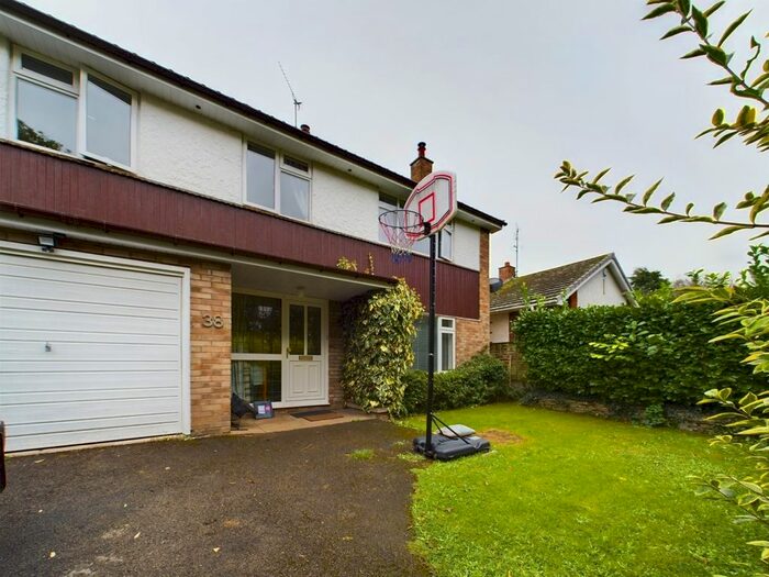 4 Bedroom Detached House To Rent In Merlin Way, Leckhampton, Cheltenham, GL53