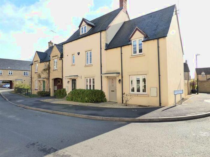 2 Bedroom End Of Terrace House To Rent In Moreton-in-marsh, Gloucestershire, GL56