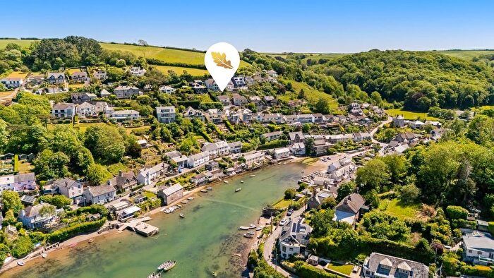 3 Bedroom Detached House For Sale In Revelstoke Road, Noss Mayo, South Devon, PL8