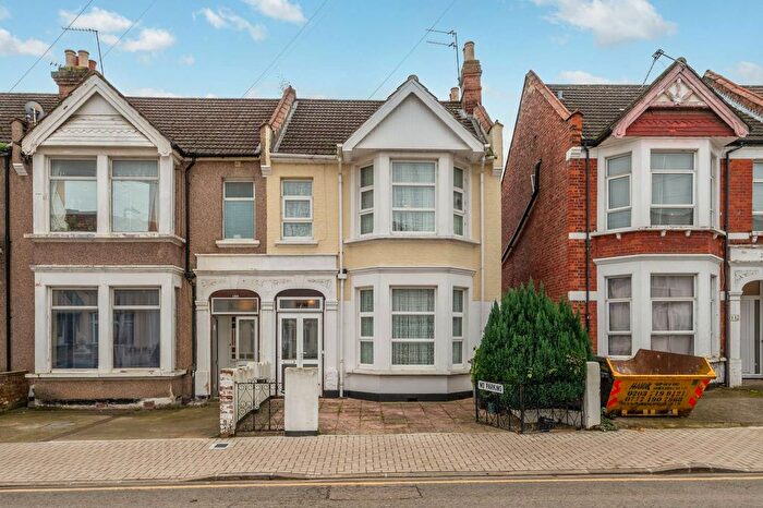4 Bedroom Terraced House For Sale In London Road, Wembley, HA9