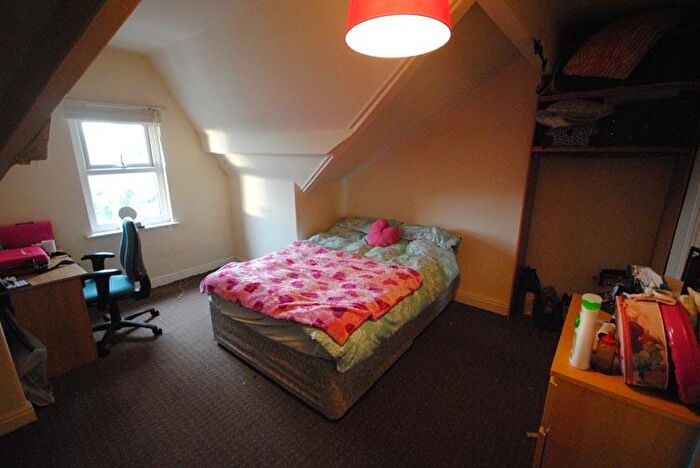 7 Bedroom House To Rent In Richmond Mount, Leeds, LS6