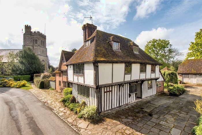 6 Bedroom Detached House For Sale In Water Lane, Smarden, Kent, TN27